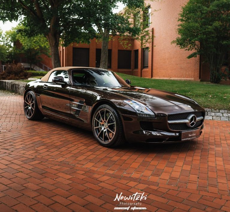 Mercedes SLS AMG Roadster
